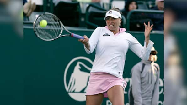 2010 Wimbledon runner-up Zvonareva pulls out of French Open