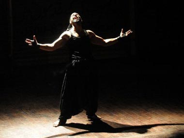 Unlike Bollywood, Marathi theatre makes you think Unlike Bollywood, Marathi theatre makes you think