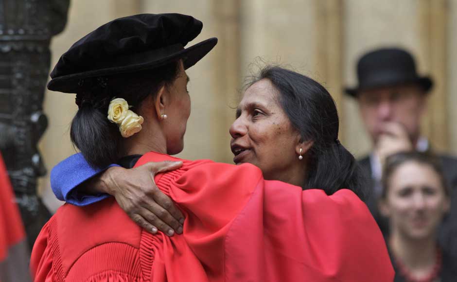 Moto M first impressions: This metal body Moto phone shows promise Moto M first impressions: This metal body Moto phone shows promise