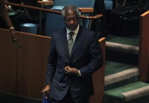UN monitors shot at in Syria, Annan plan crumbles UN monitors shot at in Syria, Annan plan crumbles