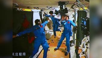 Chinese Shenzhou spacecraft docks with orbiting module
