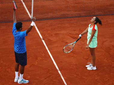 Sania-Bhupathi win doesn't raise Olympic hopes Sania-Bhupathi win doesn't raise Olympic hopes