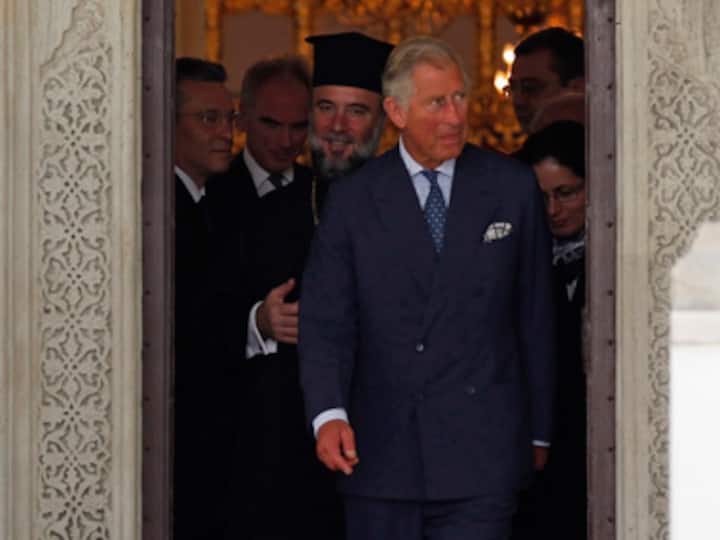 Charles is now people's choice to succeed Queen Elizabeth II