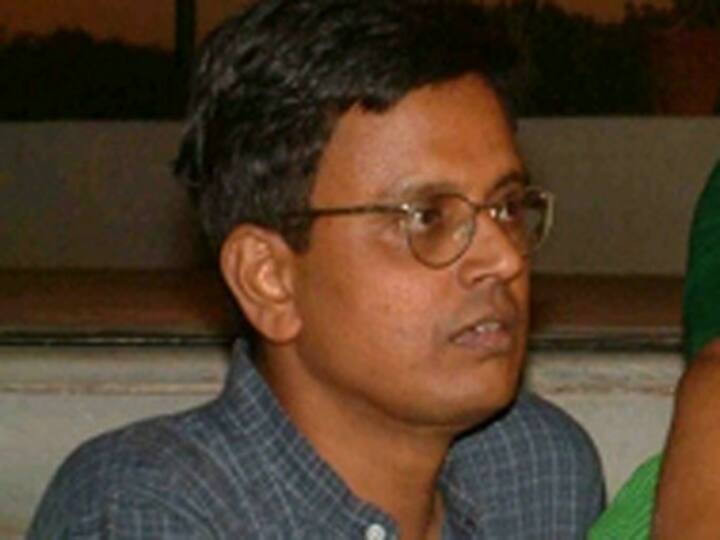 Firstpost blogger receives award for commentary on South Asia