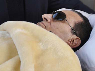 Mubarak does not trust prison doctors, fears they'll kill him Mubarak does not trust prison doctors, fears they'll kill him