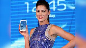 Samsung launches S III; eyes 60% of smartphone market in India