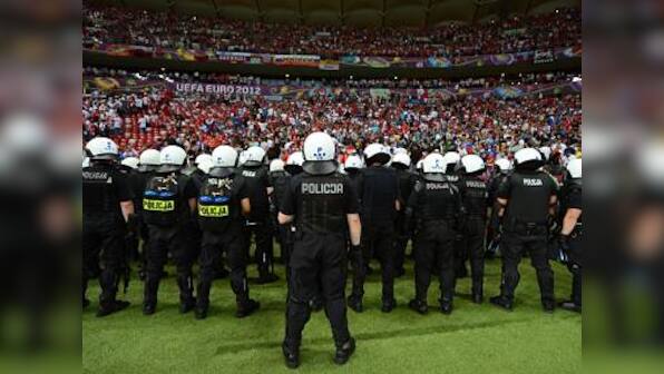 Polish president slams hooliganism at Euro 2012