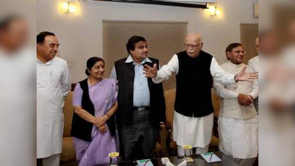 Advani hints that NDA may mobilise support for Kalam
