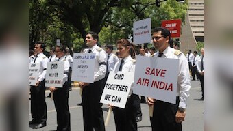 AI executive pilots want management to end IPG strike