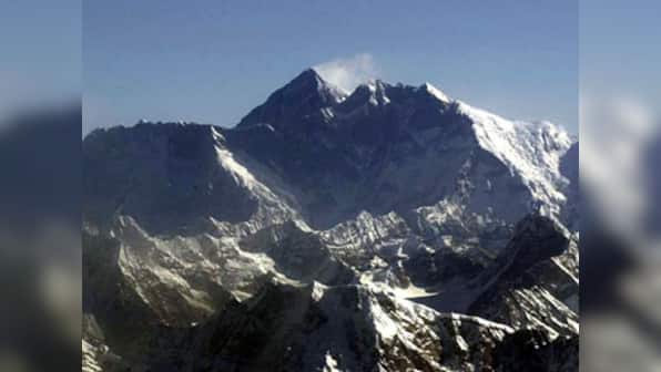 Musical group perform atop Everest, setting record for highest concert