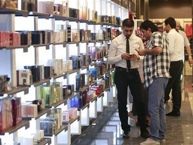 First shopping mall comes as hope to Baghdad killing field – Firstpost