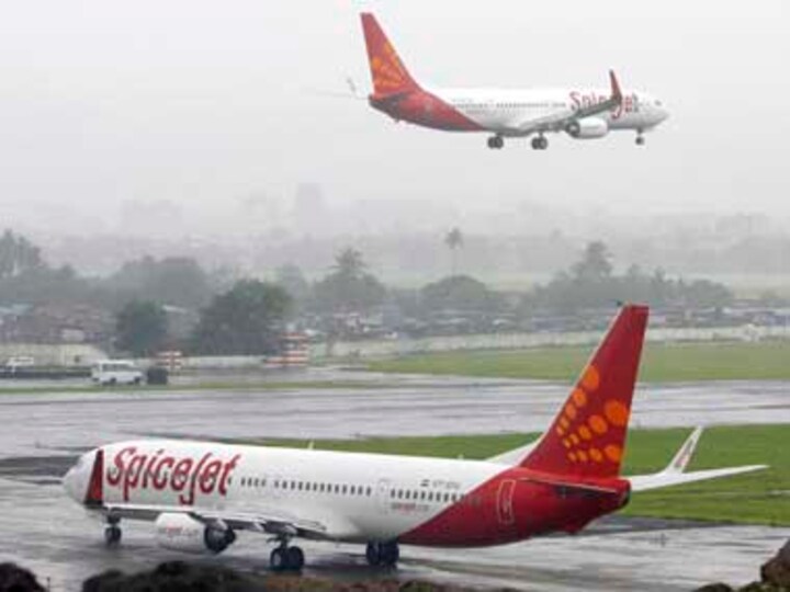IndiGo, SpiceJet's market share up; AI, Kingfisher lose ground