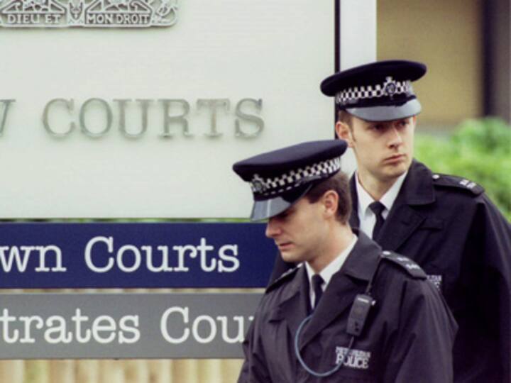 Two terror suspects arrested in London