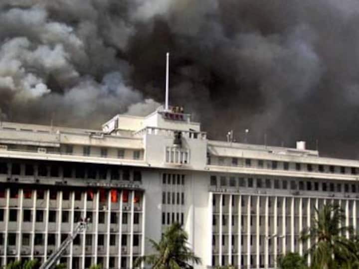 Mantralaya fire: 7 employees rewarded for protecting tricolour Mantralaya fire: 7 employees rewarded for protecting tricolour