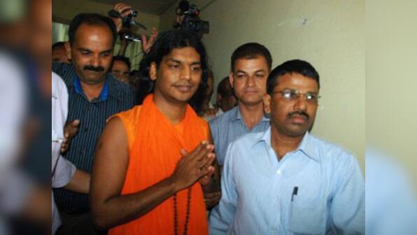 Nithyananda surrenders in Karnataka court, jailed for a day
