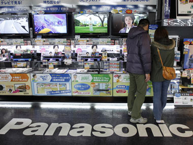 Rupee decline impact: Soon TVs, ACs to cost more Rupee decline impact: Soon TVs, ACs to cost more