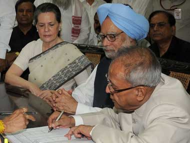 PM-Pranab-Sonia hiatus was key cause of policy paralysis PM-Pranab-Sonia hiatus was key cause of policy paralysis