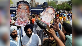Anti-Sikh riots: HC seeks CBI reply on Sajjan Kumar's plea