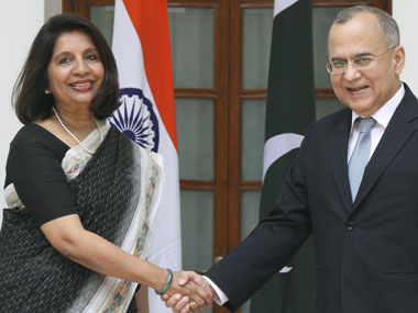 Pakistan's new envoy reaches India ahead of foreign secy talks Pakistan's new envoy reaches India ahead of foreign secy talks