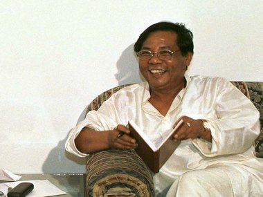 Sharad Pawar accepts Sangma's resignation from NCP Sharad Pawar accepts Sangma's resignation from NCP