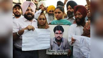 From gallows to home: Zardari signs Sarabjit's release order 