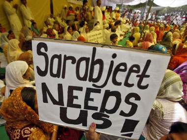 Janata Party chief wants India to break ties with Pak over Sarabjit Janata Party chief wants India to break ties with Pak over Sarabjit