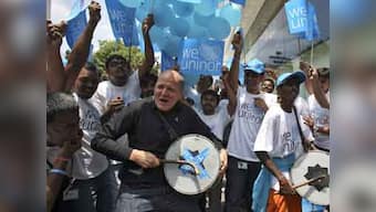 Telenor signals India cut-off if permit cost soars