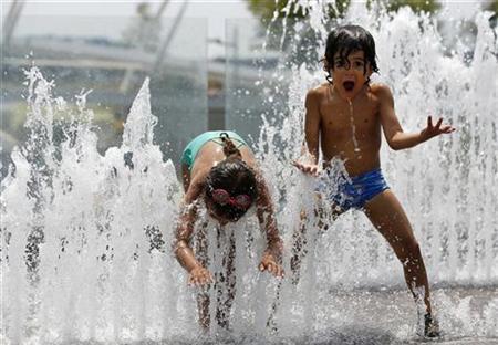 Scorching heat, dry conditions stifle July 4 celebrations Scorching heat, dry conditions stifle July 4 celebrations