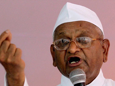 Anna should form a new kind of political party: Yogendra Yadav Anna should form a new kind of political party: Yogendra Yadav