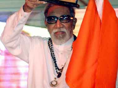 Army in Bal Thackeray's hands? Perish the thought...  Army in Bal Thackeray's hands? Perish the thought...