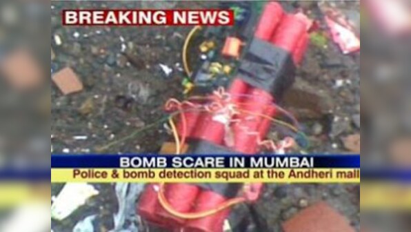 Suspicious object near Mumbai mall sparks bomb scare
