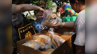 Add folic acid to bread to keep spinal defects at bay: Experts