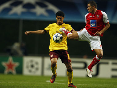 Arsenal's Denilson extends Sao Paulo loan Arsenal's Denilson extends Sao Paulo loan