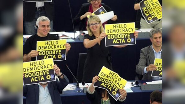 EU Parliament rejects ACTA anti-piracy treaty