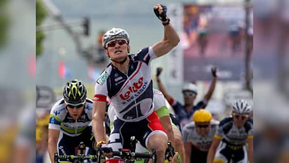 Tour de France: Cavendish crashes as Greipel wins 4th stage