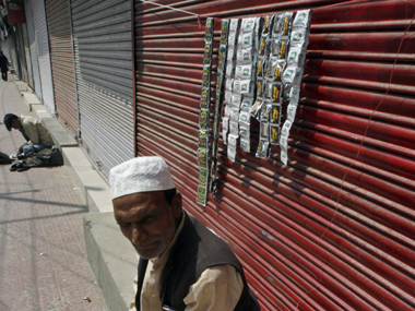 Third time lucky? Maharashtra bans gutkha, paan masala again Third time lucky? Maharashtra bans gutkha, paan masala again