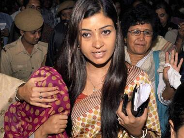 MCD Election 2017: AAP MLA Alka Lamba says BJP is trying to poach its legislators