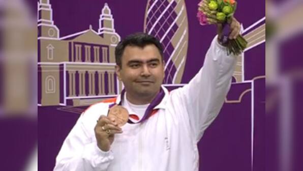 Gagan Narang wins India's first medal at London Olympics