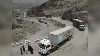 After 7 months, first Nato supply truck crosses Pak border