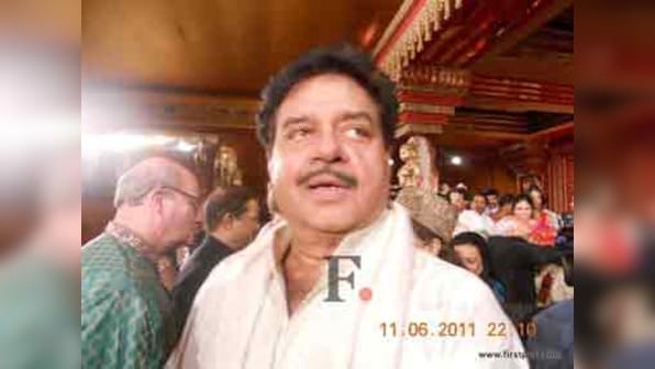 Shatrughan Sinha undergoes bypass surgery