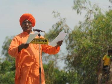 Swami Agnivesh assault case: Jharkhand probe team visits Pakur; owner and staff of hotel where social worker stayed, interrogated