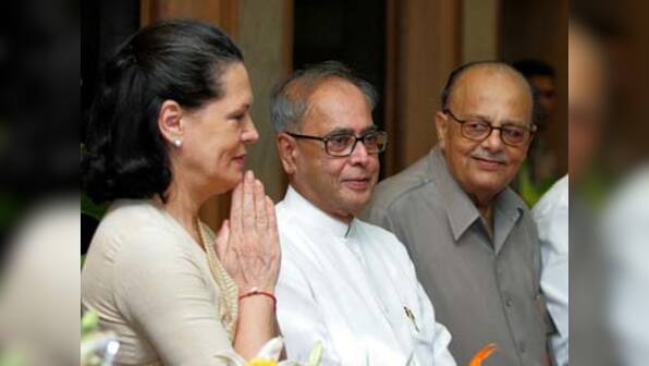 Arjun Singh memoirs: 'Is Cong compartments to Nehru-Gandhi engine?'