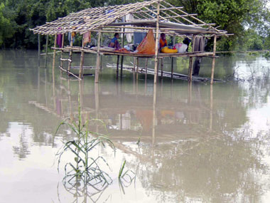 Assam flood situation remains grim, toll at 117 Assam flood situation remains grim, toll at 117