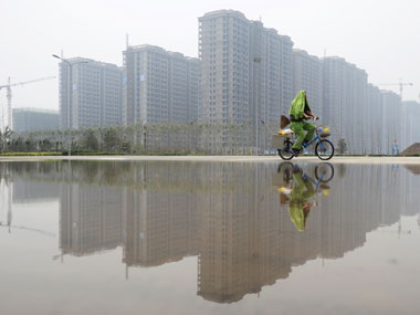 Start of a bubble? Investors cash in on China's 'mini-Hong Kong' Start of a bubble? Investors cash in on China's 'mini-Hong Kong'