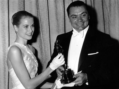 'Marty' star, oscar-winner Ernest Borgnine dies at 95 'Marty' star, oscar-winner Ernest Borgnine dies at 95