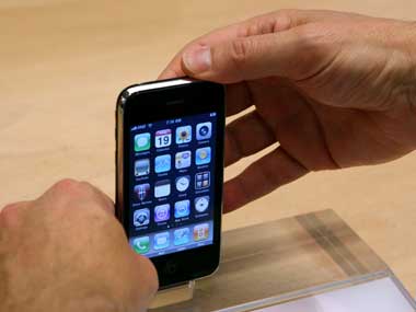 Here's why the Rs 9,999 iPhone 3GS is not such a great buy Here's why the Rs 9,999 iPhone 3GS is not such a great buy