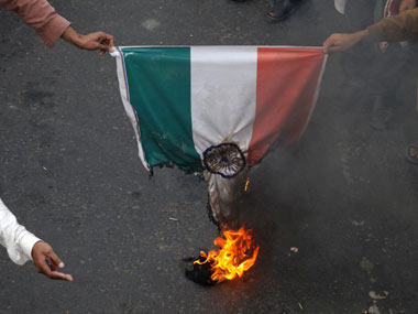 It's sheer lunacy to give free airtime to Pak hate-mongers It's sheer lunacy to give free airtime to Pak hate-mongers