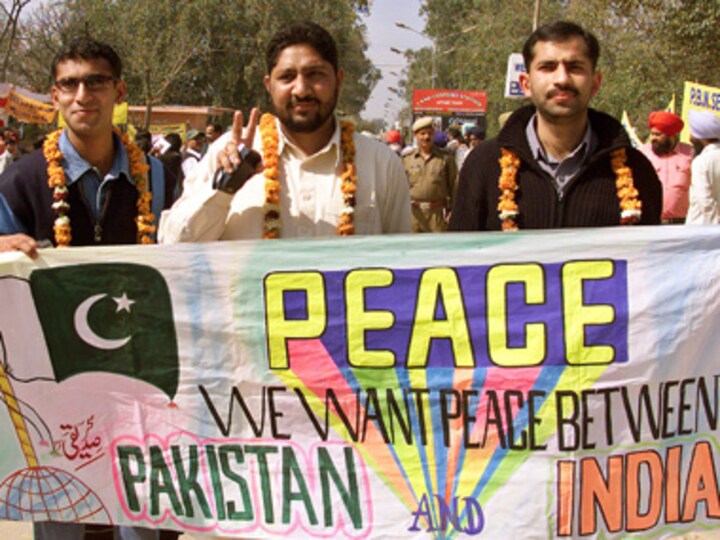 Pak Rangers, BSF begin border talks