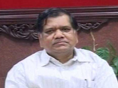 Shettar sworn in as Karnataka CM, retains all ministers from Gowda's govt Shettar sworn in as Karnataka CM, retains all ministers from Gowda's govt