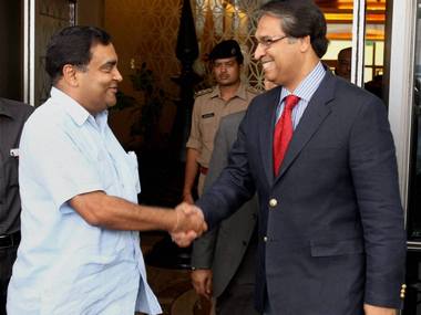 Day one: India-Pak discuss terrorism, Abu Jundal, J&K Day one: India-Pak discuss terrorism, Abu Jundal, J&K